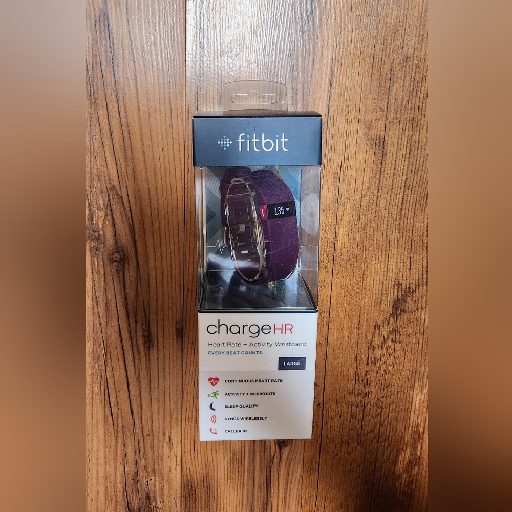 Fitbit Charge HR in Deep Purple